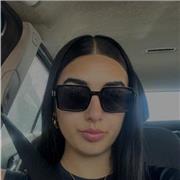 Profesora en historia del arte, capaz de ayudar en cualquier ámbito y con muchos métodos de estudio eficaces y simples.